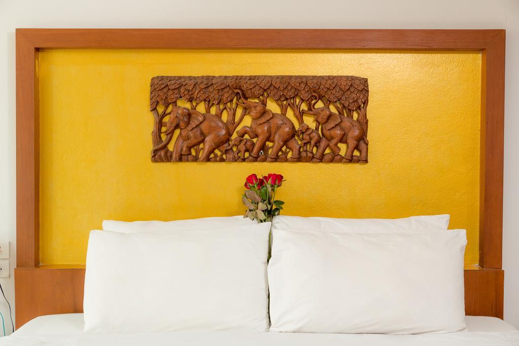 The Garden Place Pattaya Exterior photo