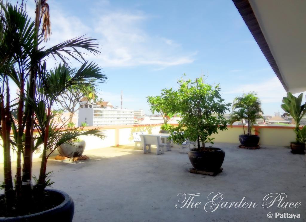 The Garden Place Pattaya Exterior photo