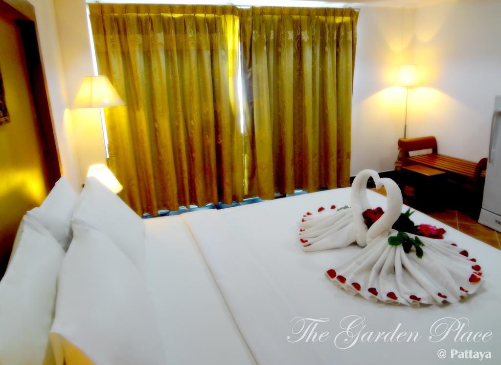 The Garden Place Pattaya Exterior photo